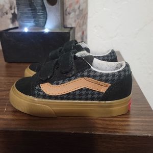 Vans toddler size 5 houndstooth print
